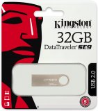 Digital 32GB DataTraveler SE9 USB 2.0 Flash Drive